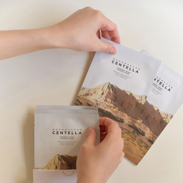 SKIN1004 MADAGASCAR CENTELLA WATERGEL SHEET AMPOULE MASK