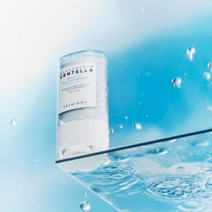 SKIN1004 MADAGASCAR CENTELLA HYALU-CICA SUN STICK 20G