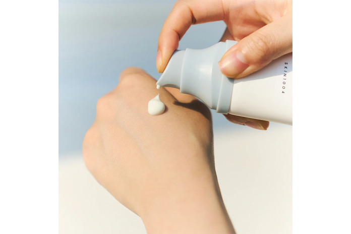 SKIN1004 MADAGASCAR CENTELLA HYALU-CICA WATER-FIT SUN SERUM 50ML