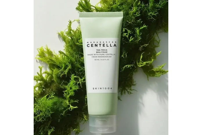 SKIN1004 MADAGASCAR CENTELLA TEA-TRICA BHA FOAM 125ML