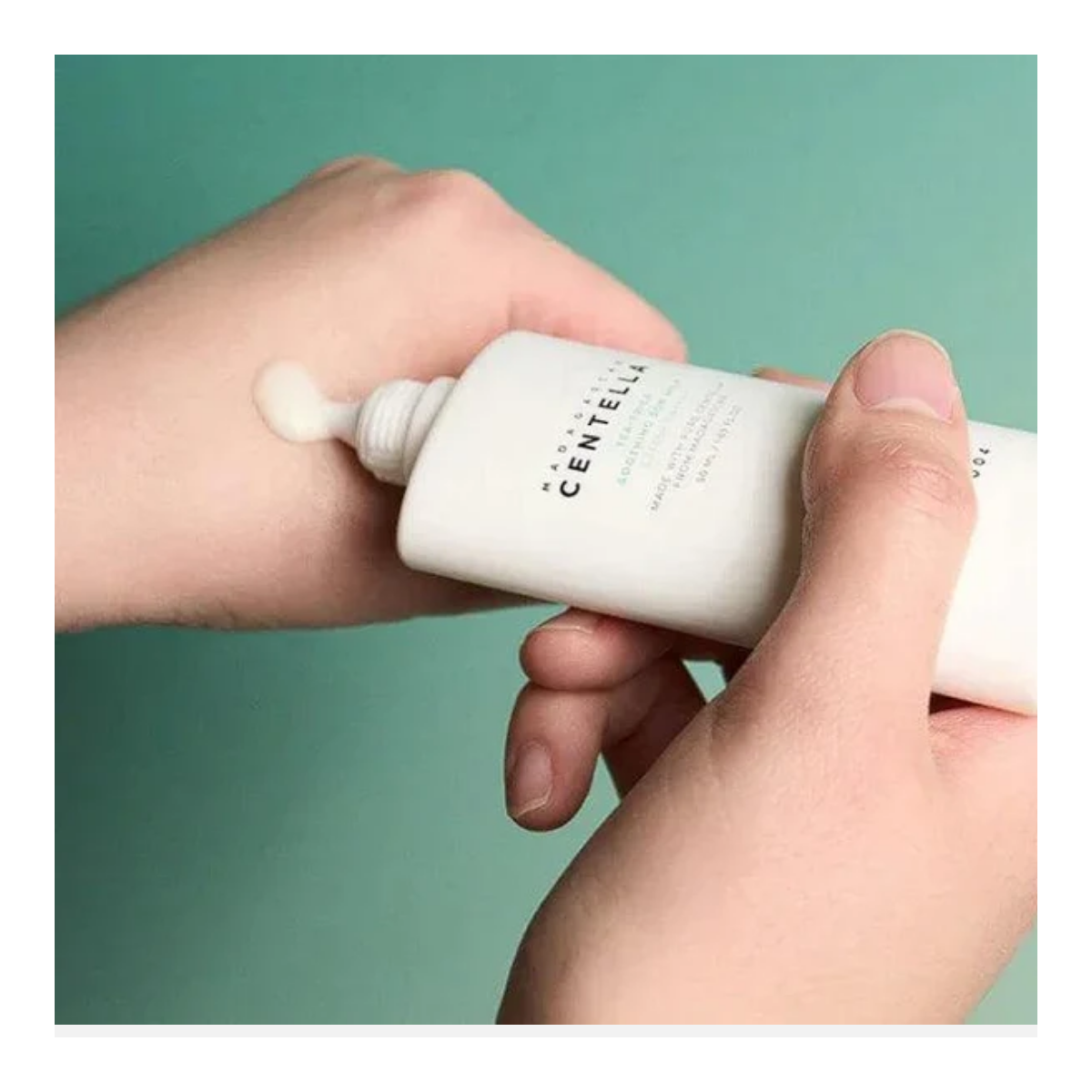 SKIN1004 MADAGASCAR CENTELLA TEA-TRICA SUN MILK SPF50  50ML